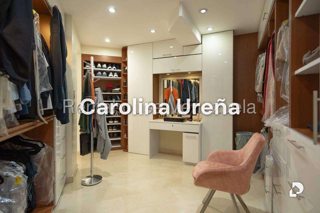 Penthouse en Colinas de Valle Arriba, Caracas – 26