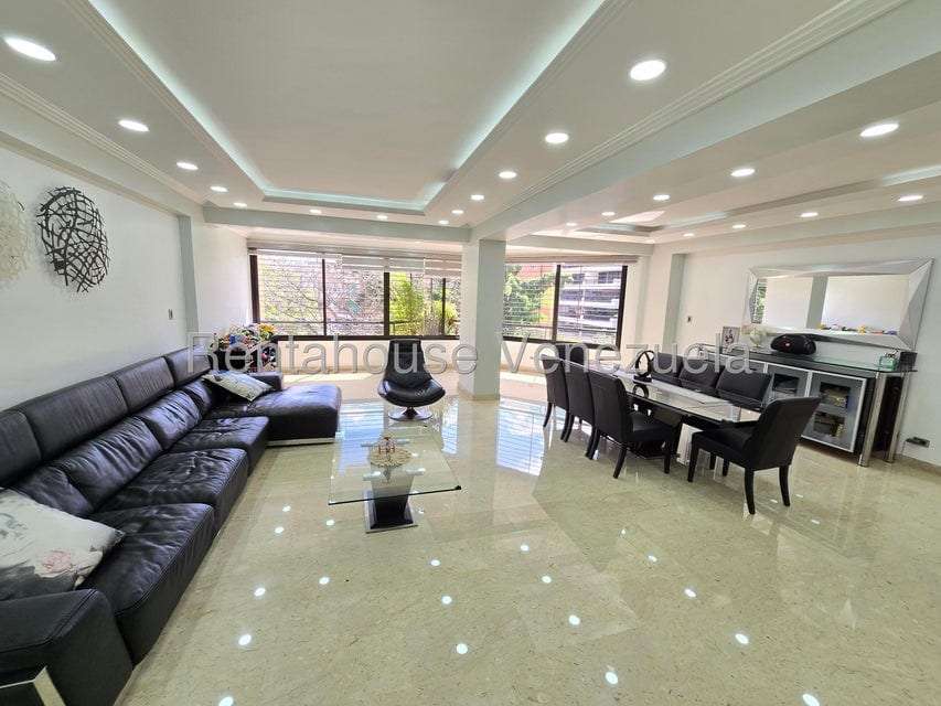 Apartamento en Campo Alegre, Caracas - 1