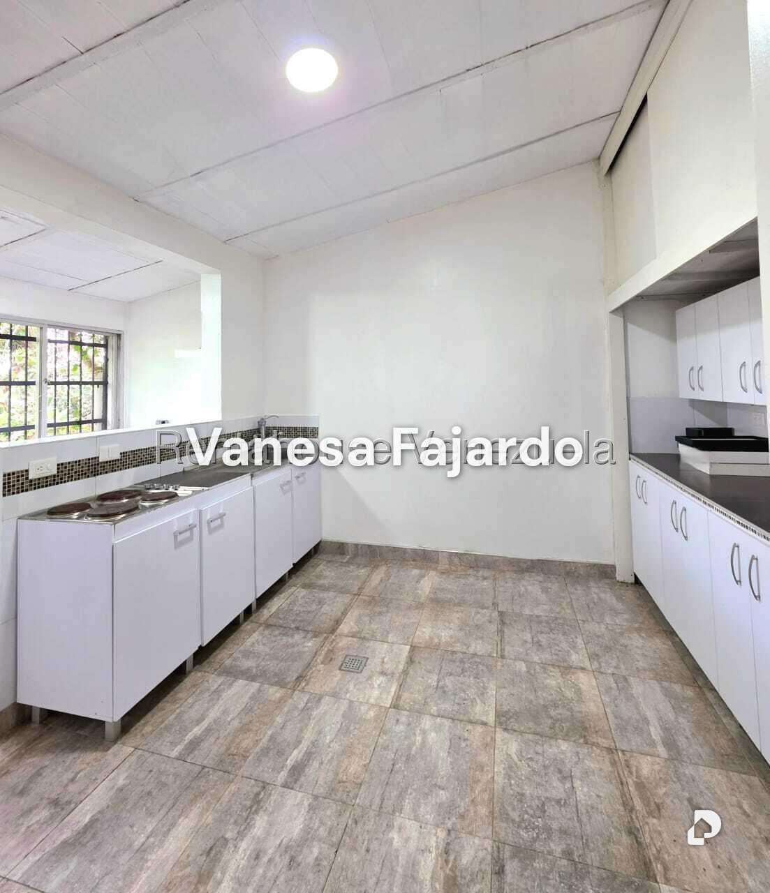 Casa en Los Castores, San Antonio de Los Altos – 13