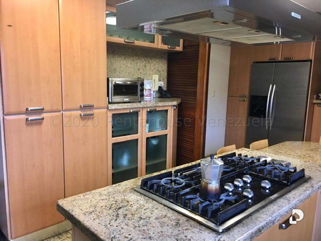 Apartamento en Colinas de Valle Arriba, Caracas – 22