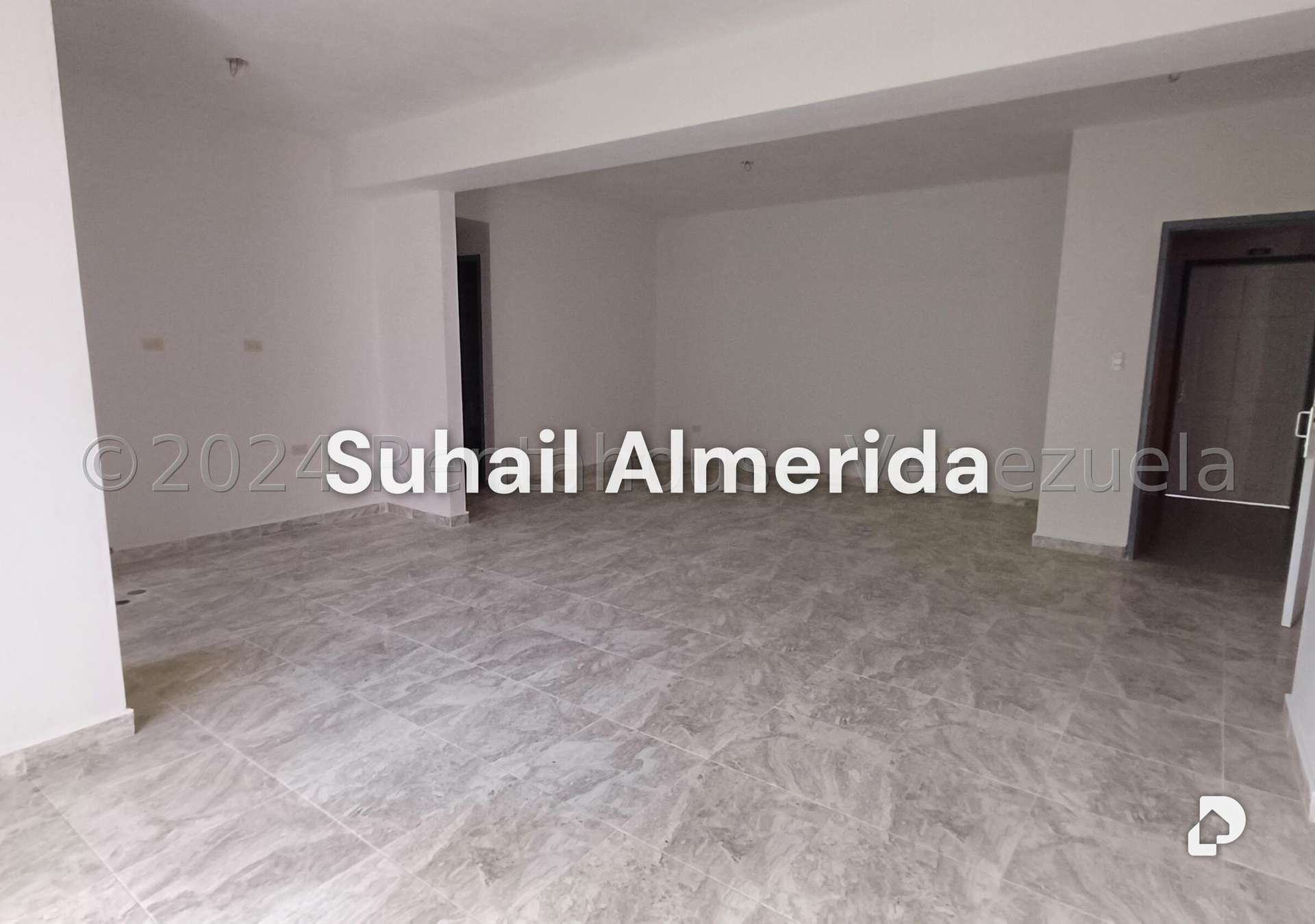 Apartamento en Ciudad Jardín Mañongo, Naguanagua – 12