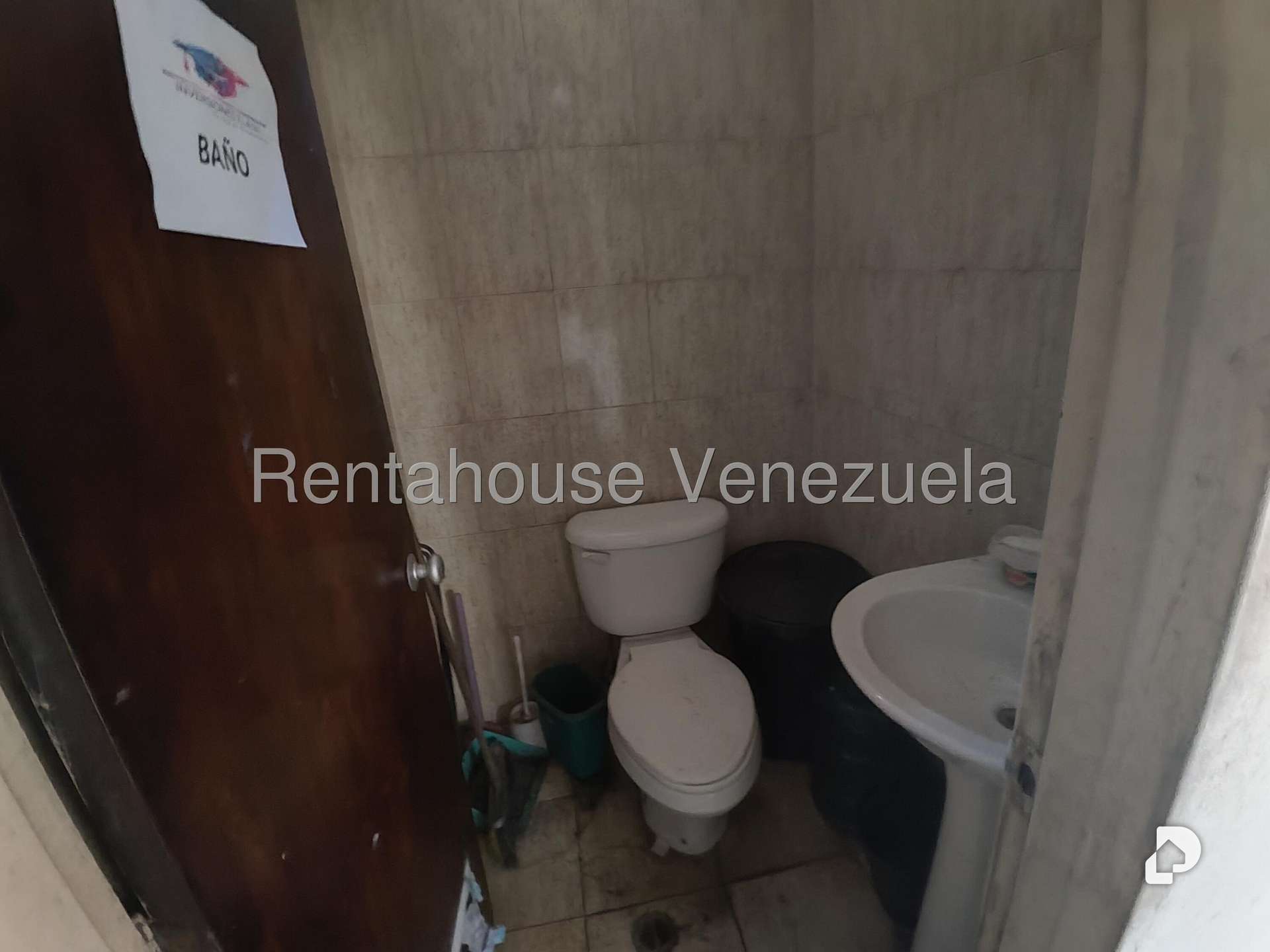 Local comercial en Parroquia Altagracia, Caracas – 14