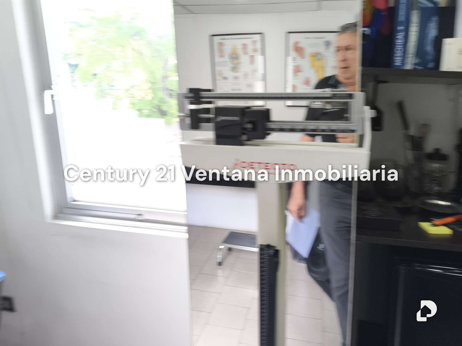 Oficina en Las Mercedes, Caracas – 12