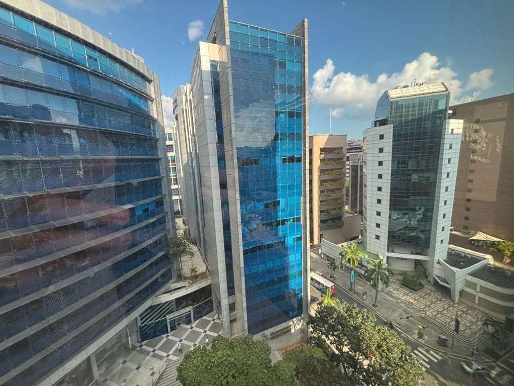 Oficina en El Rosal, Caracas - 1