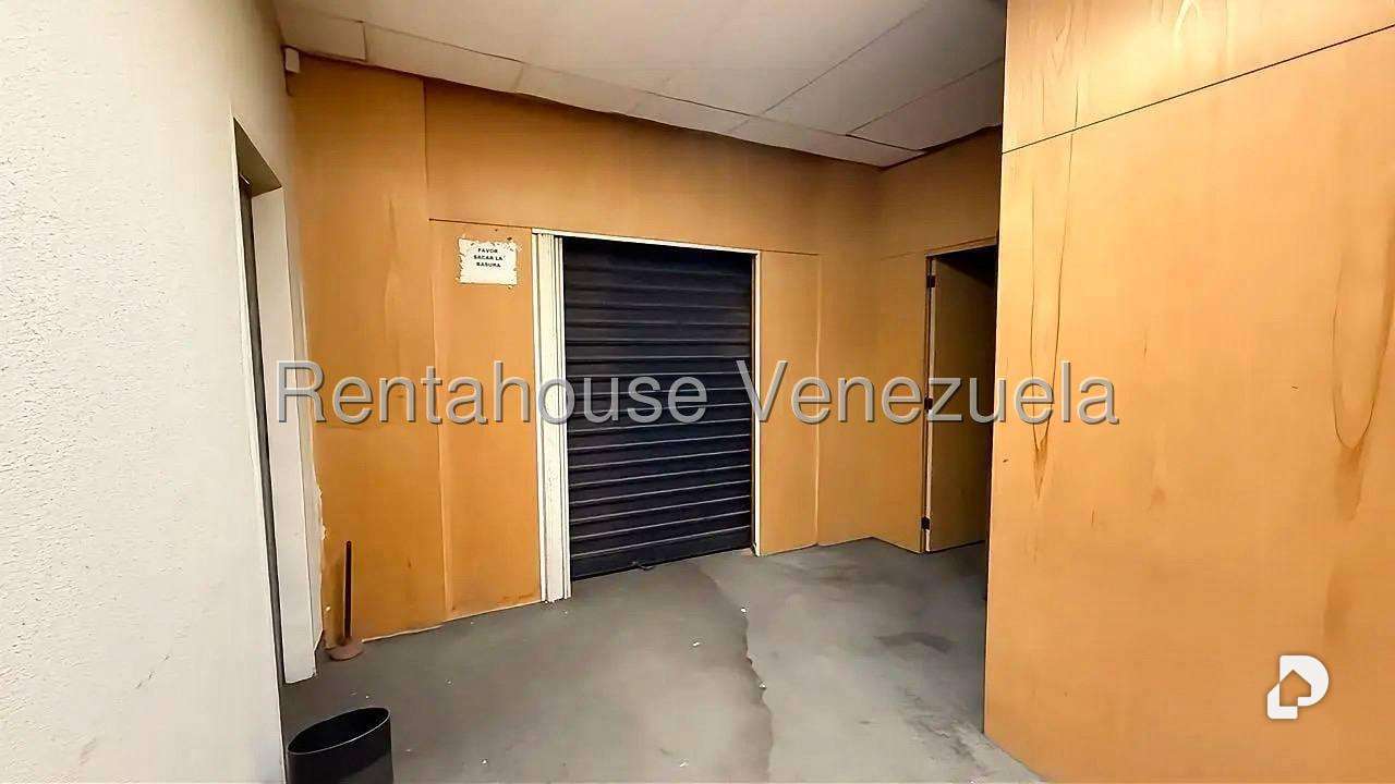 Edificio en Los Ruices, Caracas – 24