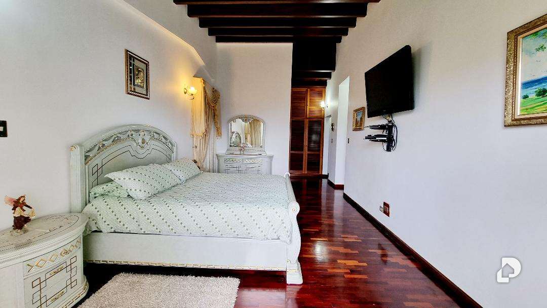 Casa en La Lagunita, Caracas – 15