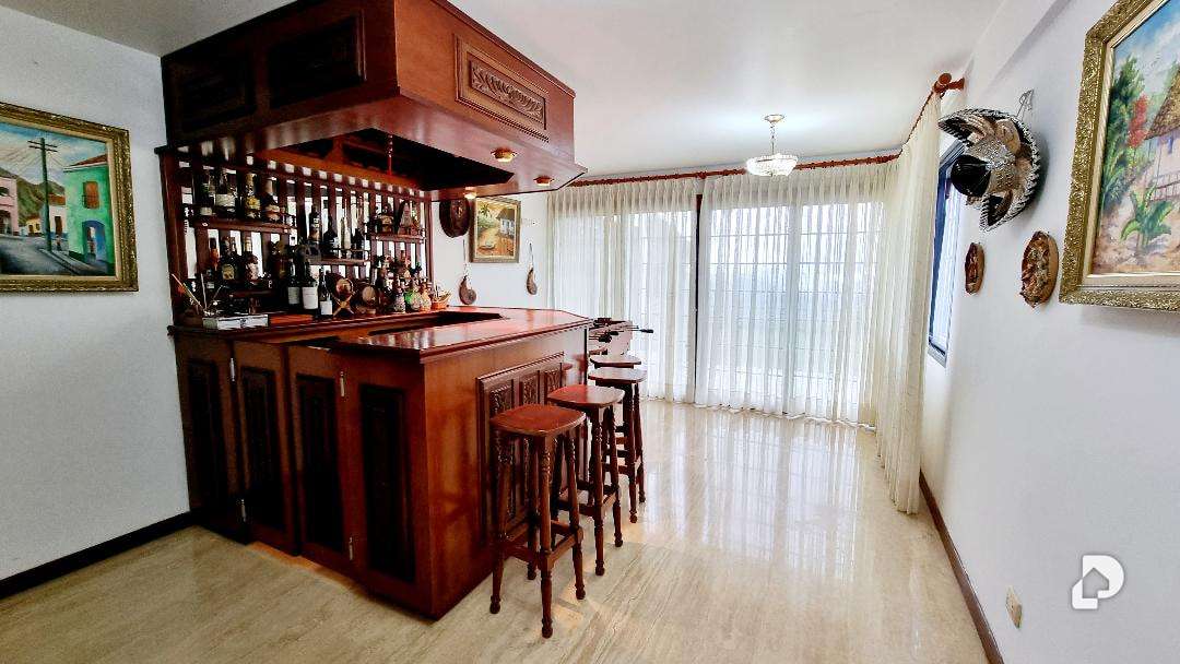 Casa en La Lagunita, Caracas – 14