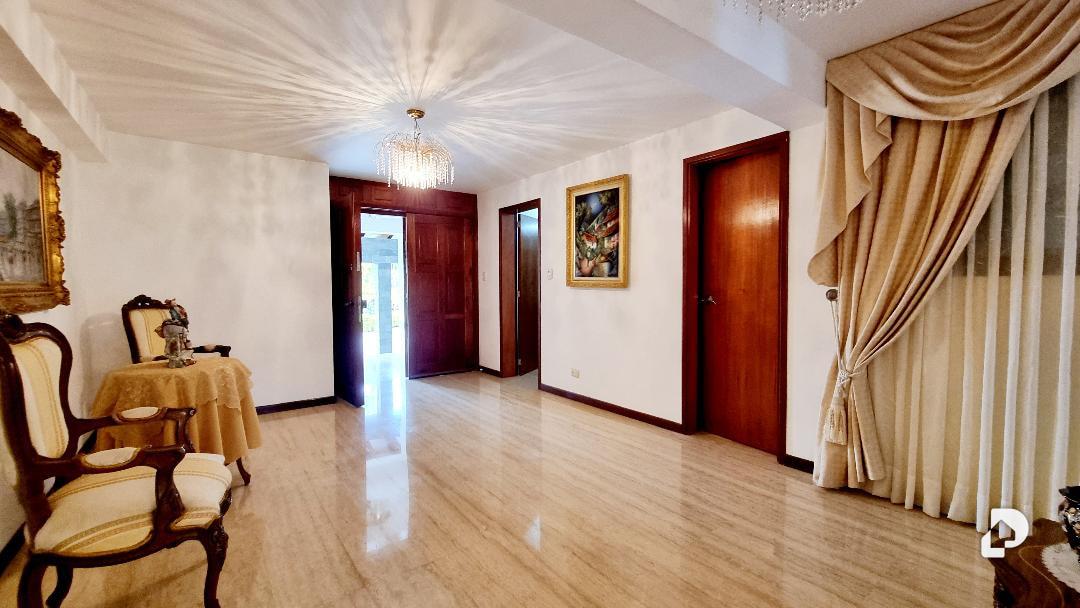 Casa en La Lagunita, Caracas – 4