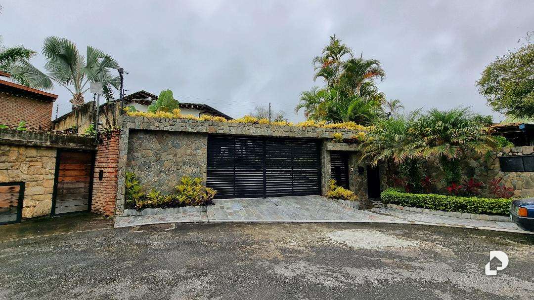 Casa en La Lagunita, Caracas – 1