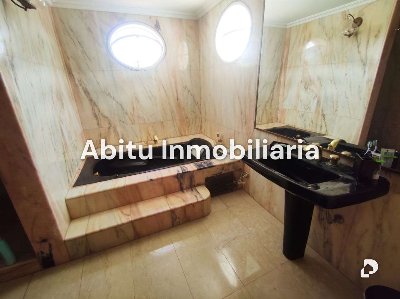Casa en Prados del Este, Caracas – 10