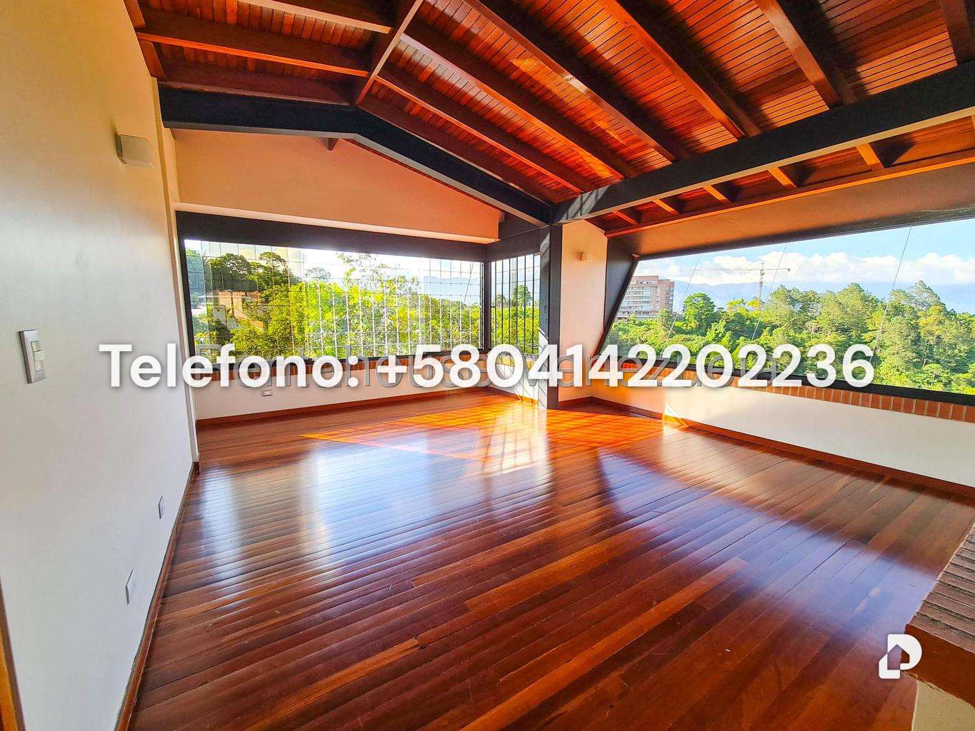 Casa en Alto Hatillo, Caracas – 55