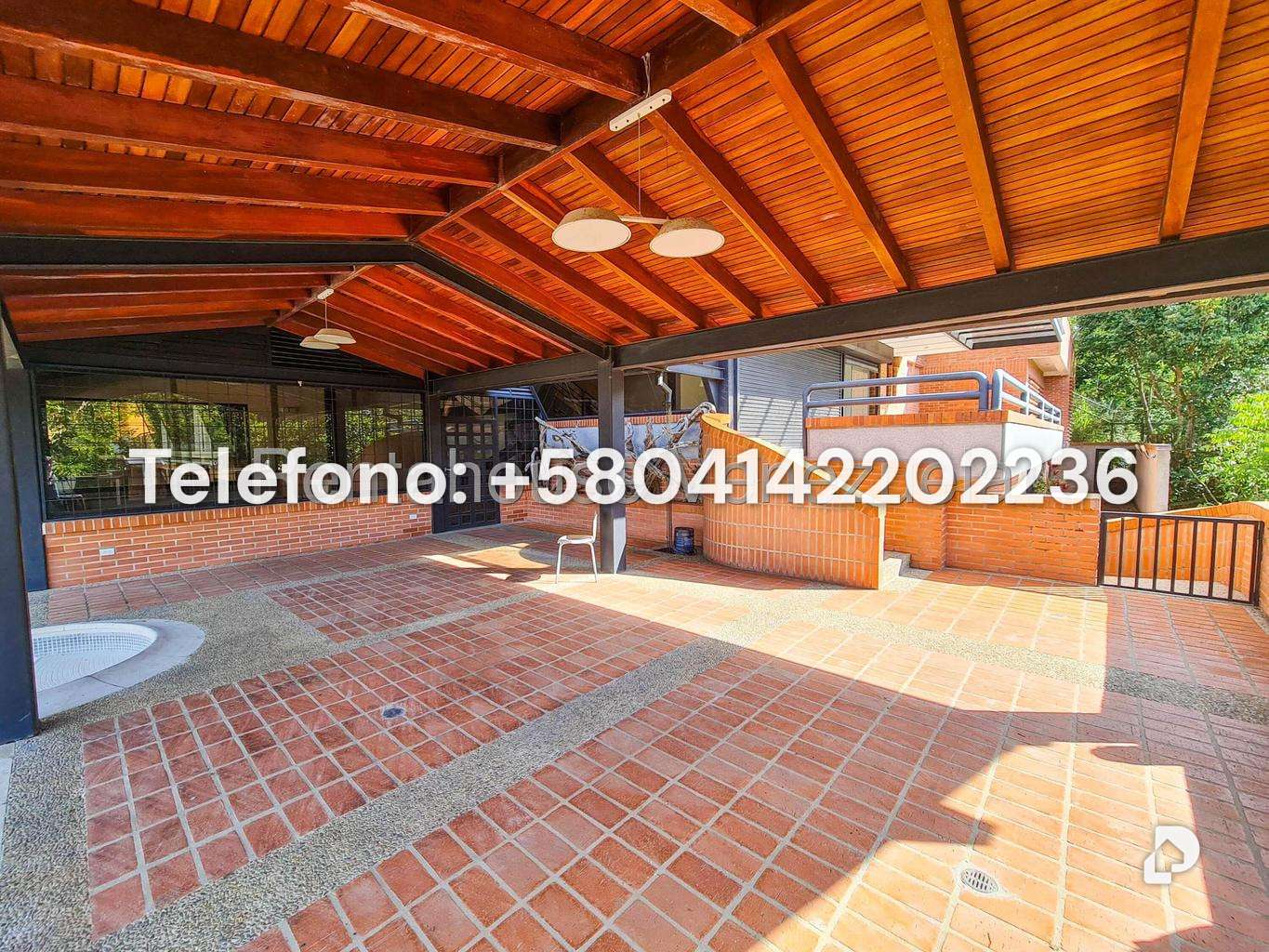 Casa en Alto Hatillo, Caracas – 20