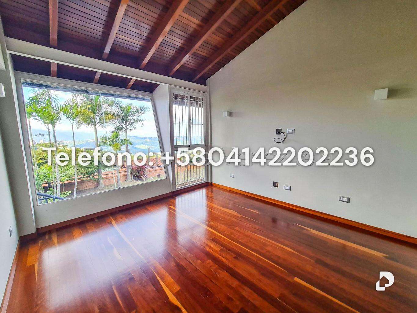 Casa en Alto Hatillo, Caracas – 39