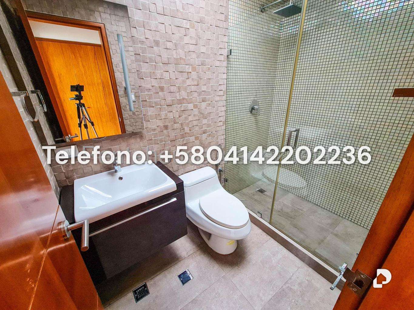 Casa en Alto Hatillo, Caracas – 42