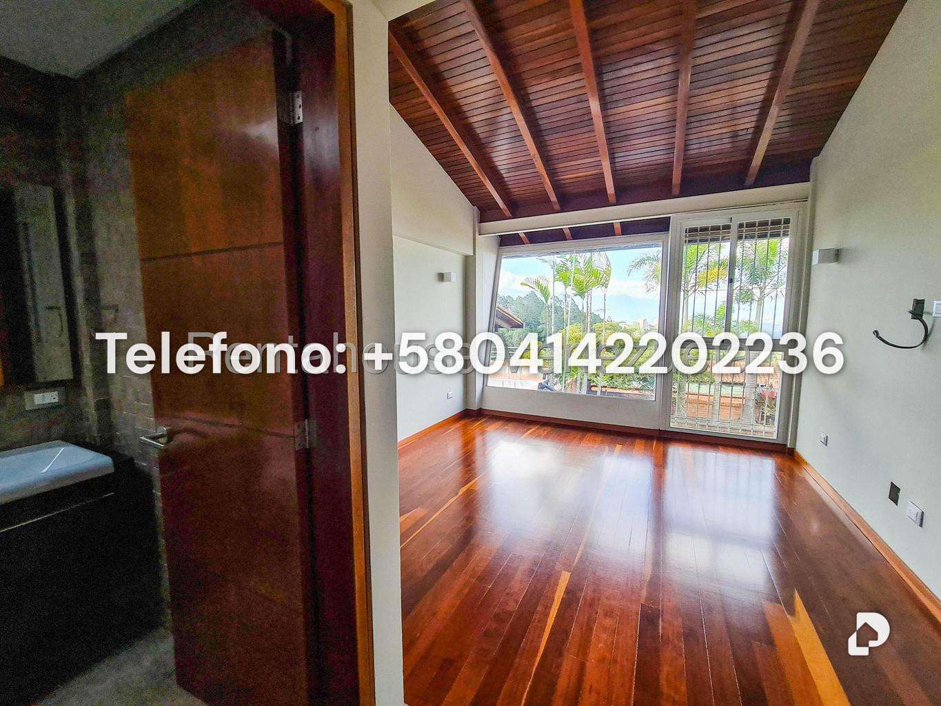 Casa en Alto Hatillo, Caracas – 61