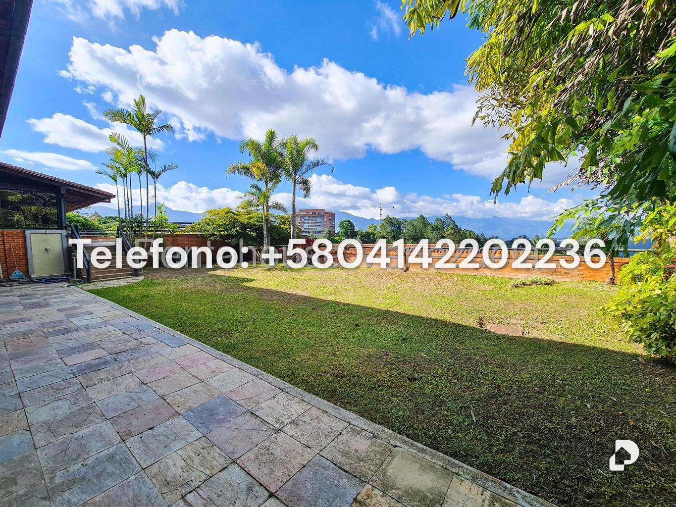 Casa en Alto Hatillo, Caracas – 25