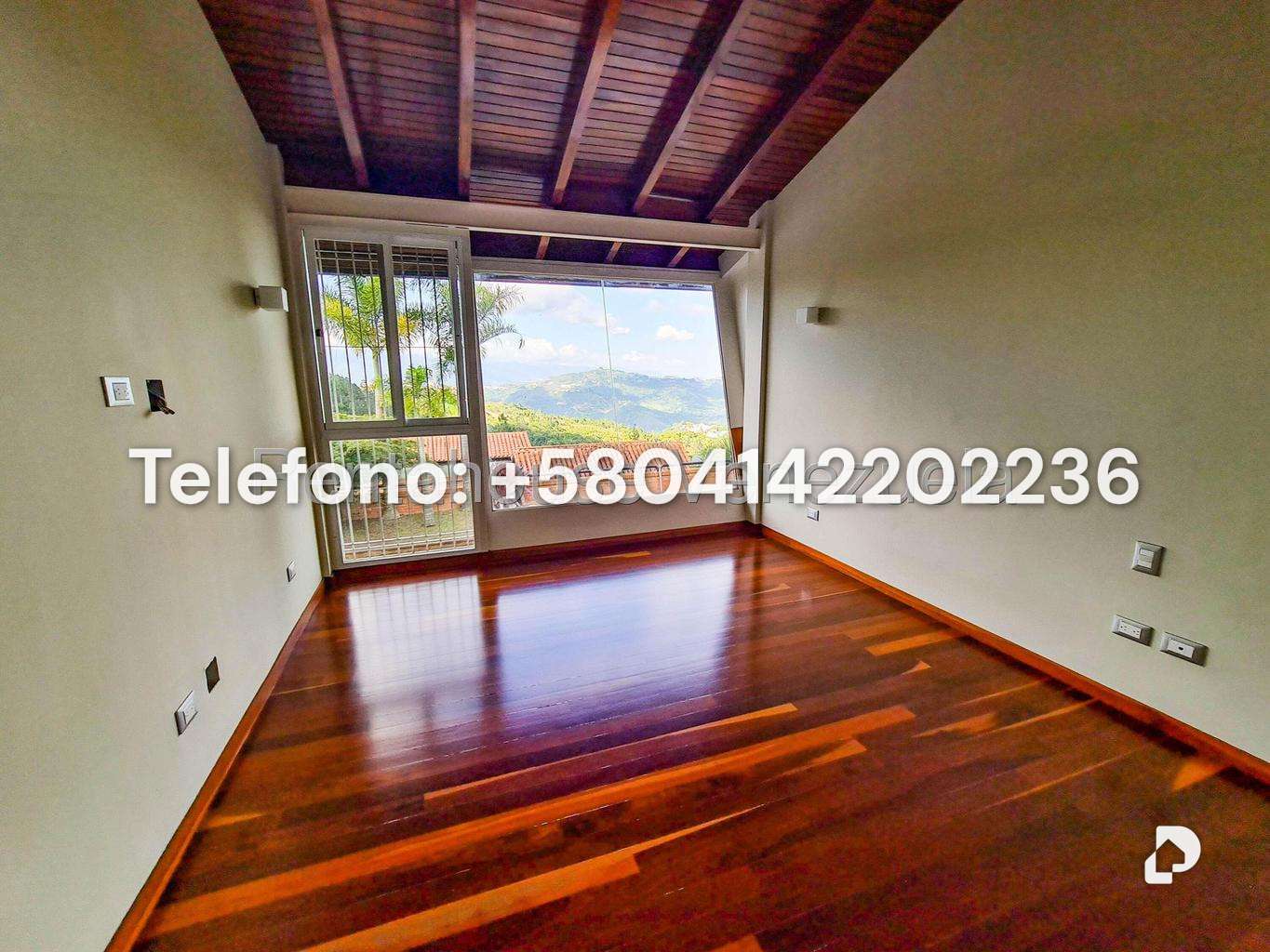 Casa en Alto Hatillo, Caracas – 41