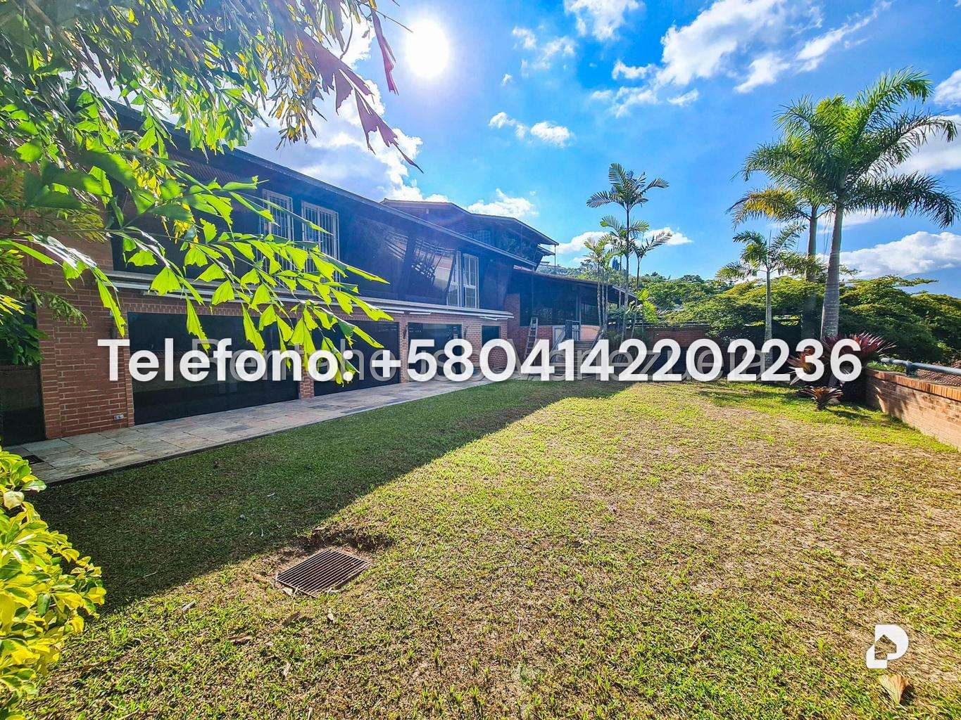 Casa en Alto Hatillo, Caracas – 24
