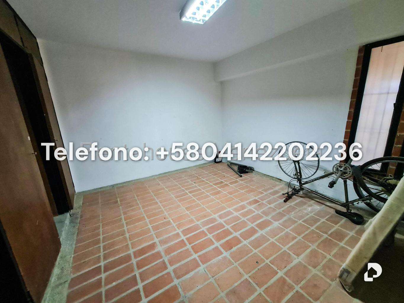 Casa en Alto Hatillo, Caracas – 65