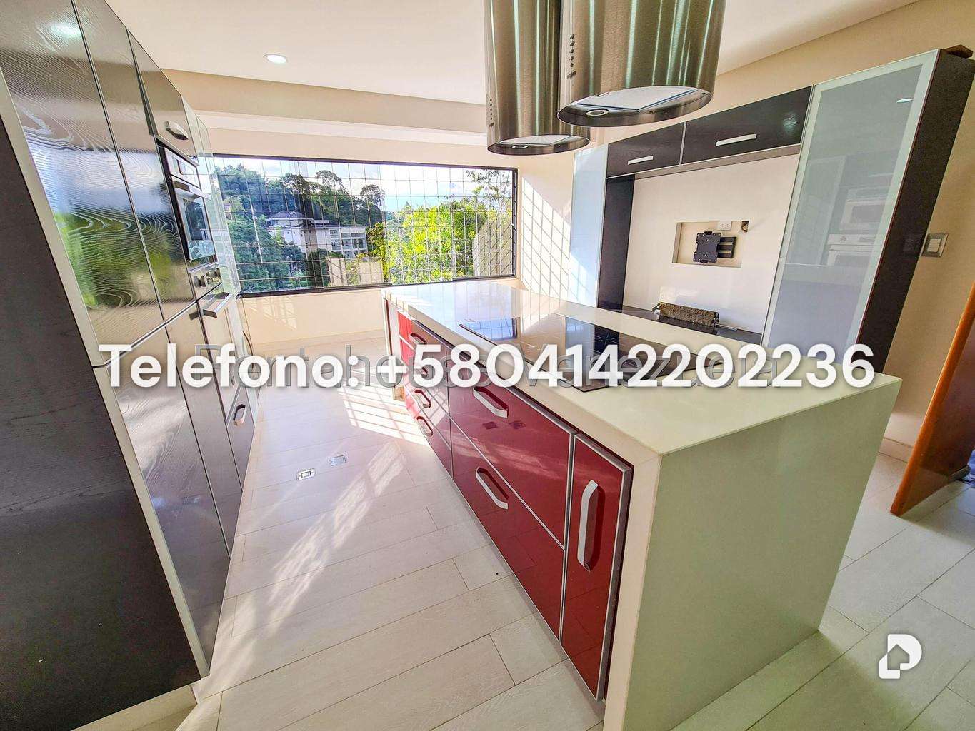 Casa en Alto Hatillo, Caracas – 17