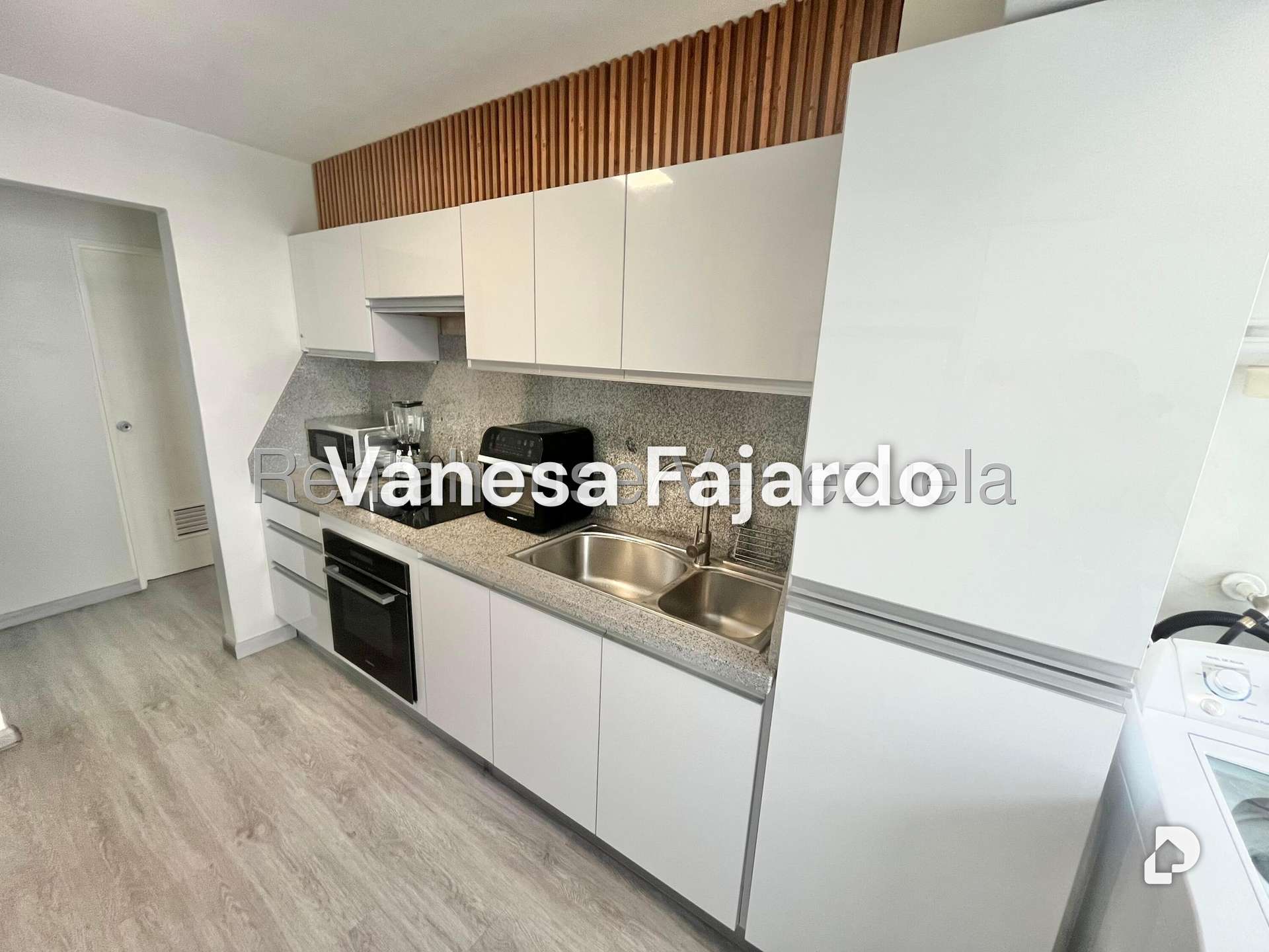 Apartamento en La Florida, Caracas – 15