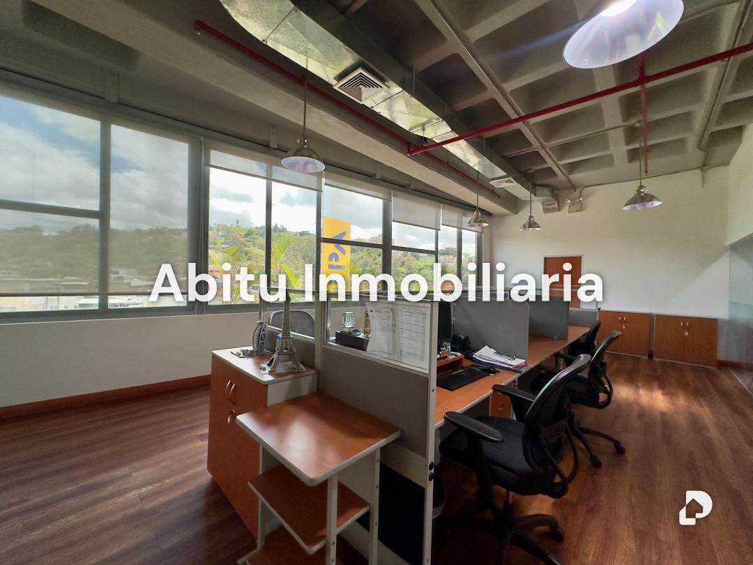Oficina en La Trinidad, Caracas – 1