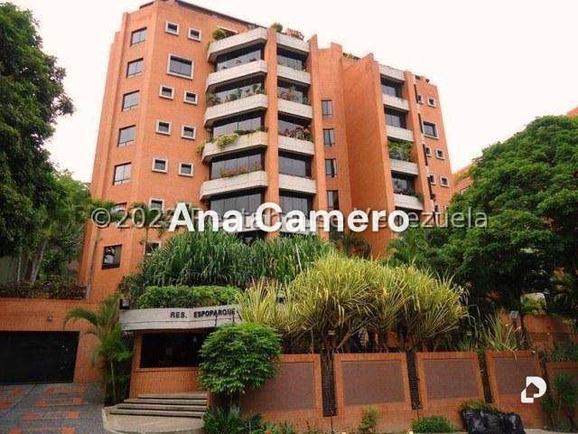 Apartamento en Colinas de Valle Arriba, Caracas – 1