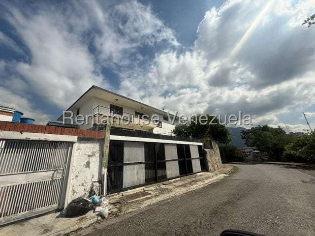 Casa en El Marqués, Caracas - 1