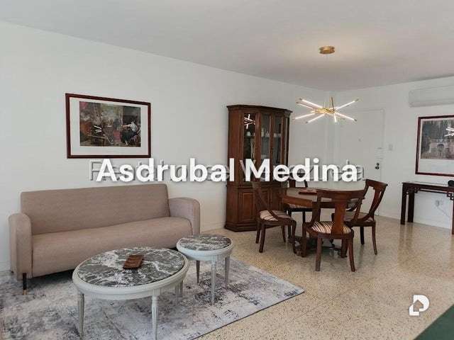 Apartamento en Los Palos Grandes, Caracas – 3