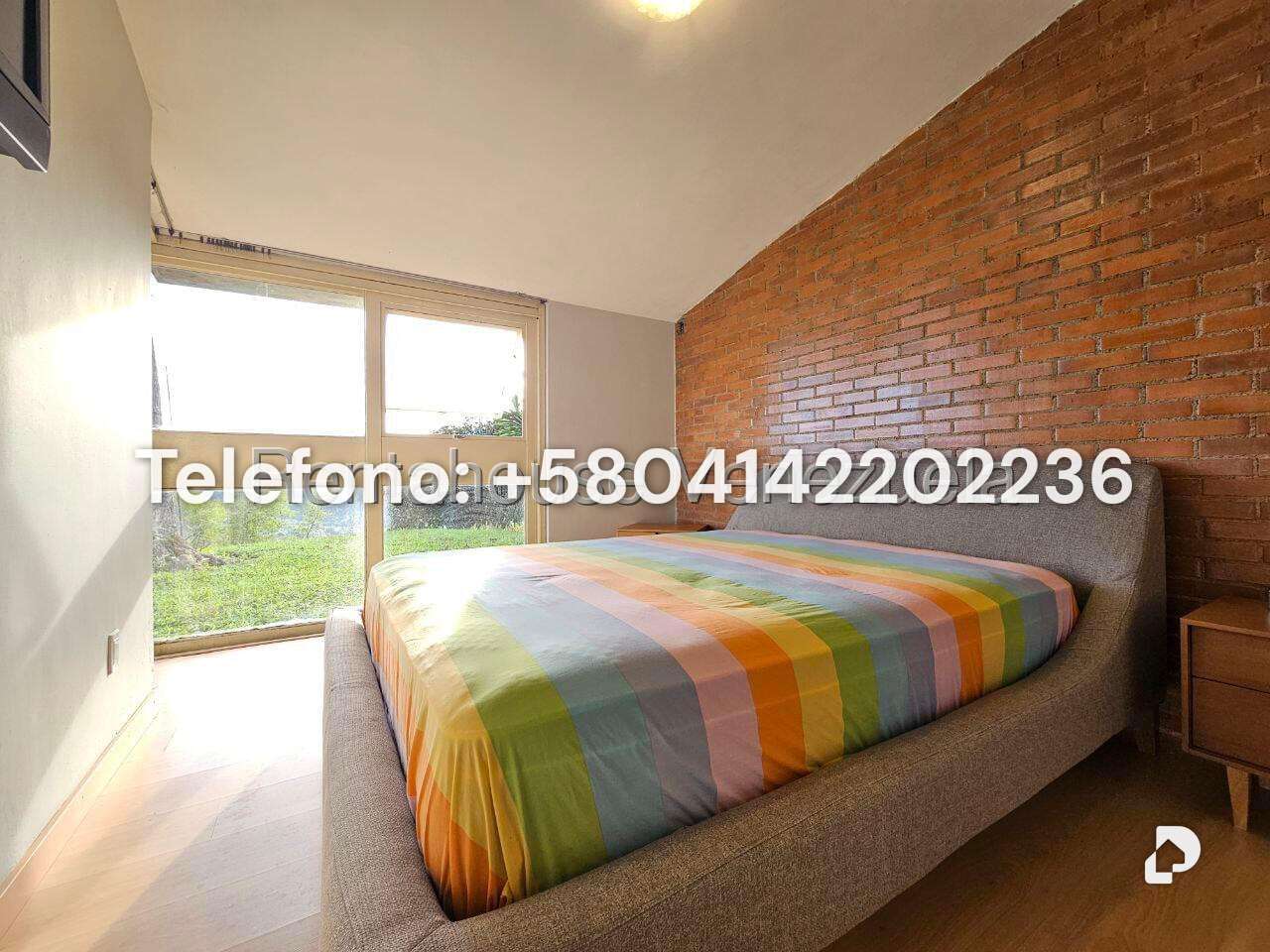 Casa en Alto Hatillo, Caracas – 30