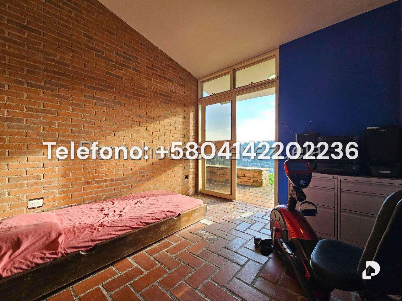 Casa en Alto Hatillo, Caracas – 33
