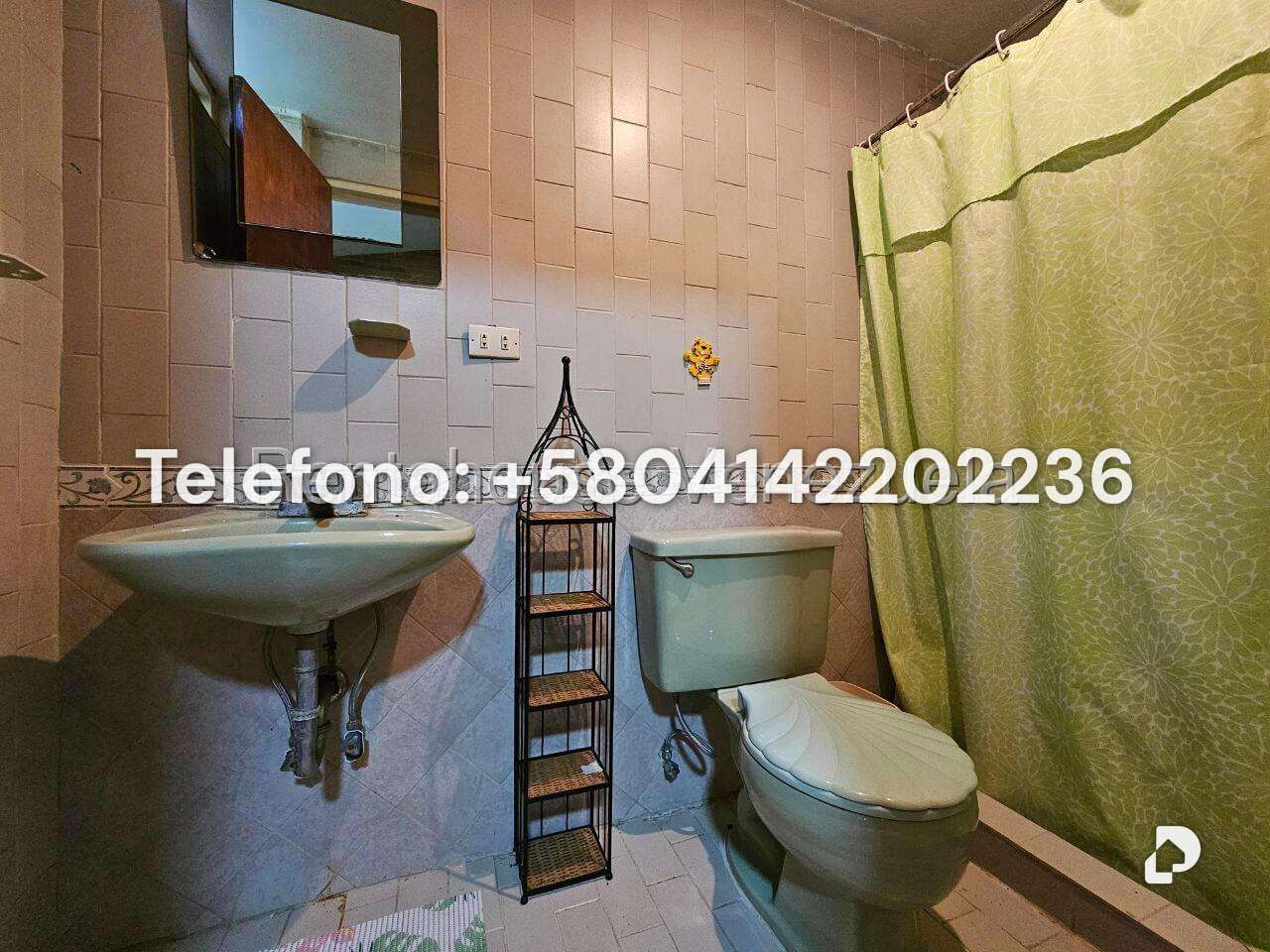 Casa en Alto Hatillo, Caracas – 36