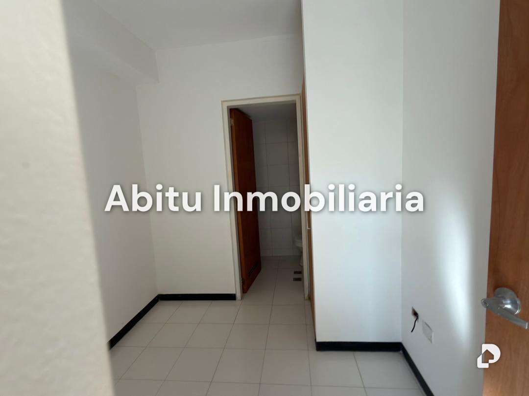Apartment in Lomas de Las Mercedes, Caracas – 17