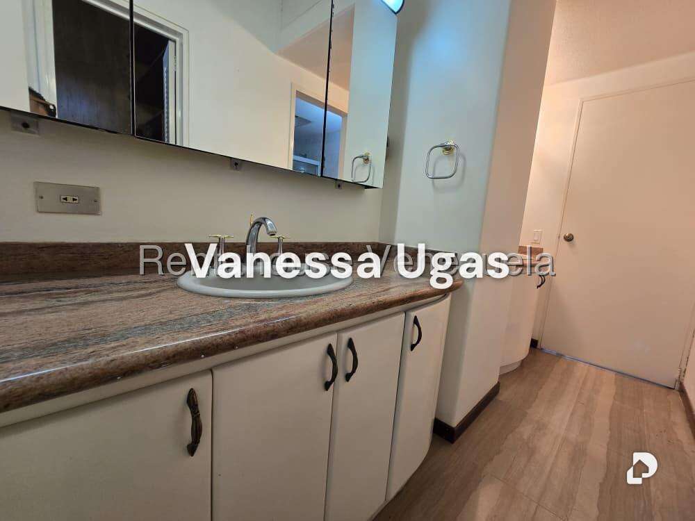 Apartamento en Cumbres de Curumo, Caracas – 23