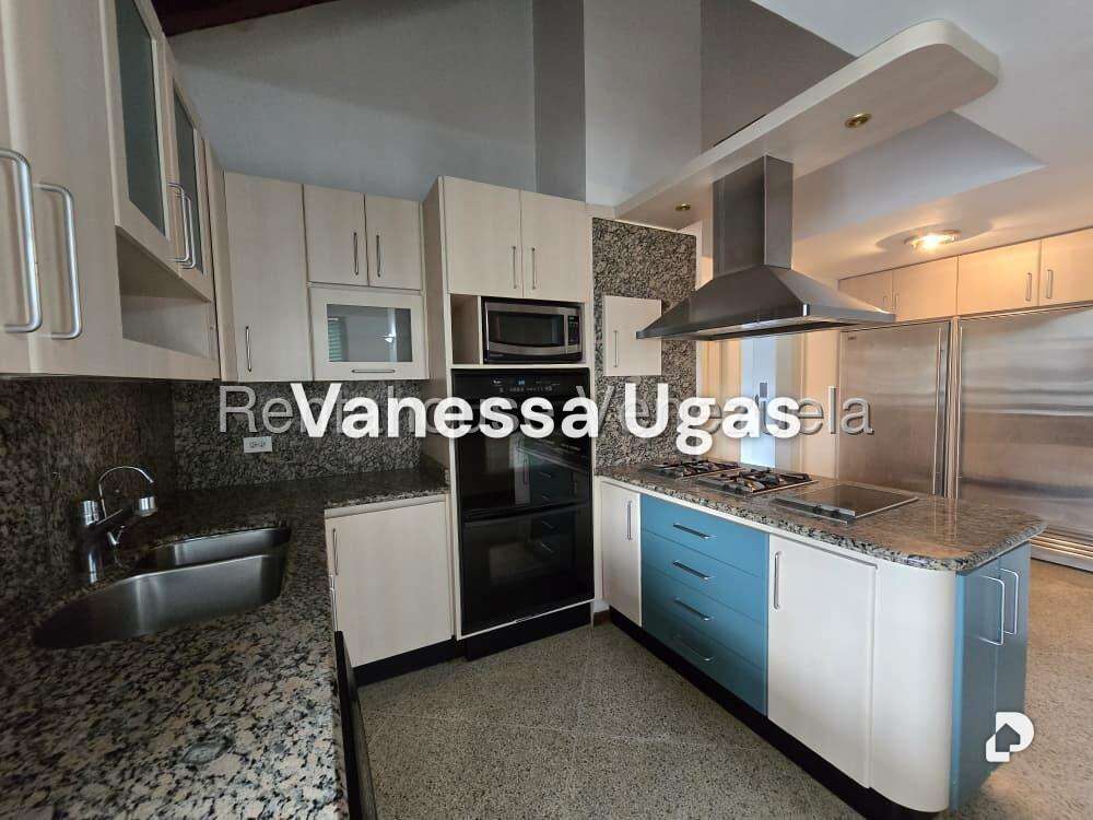 Apartamento en Cumbres de Curumo, Caracas – 11