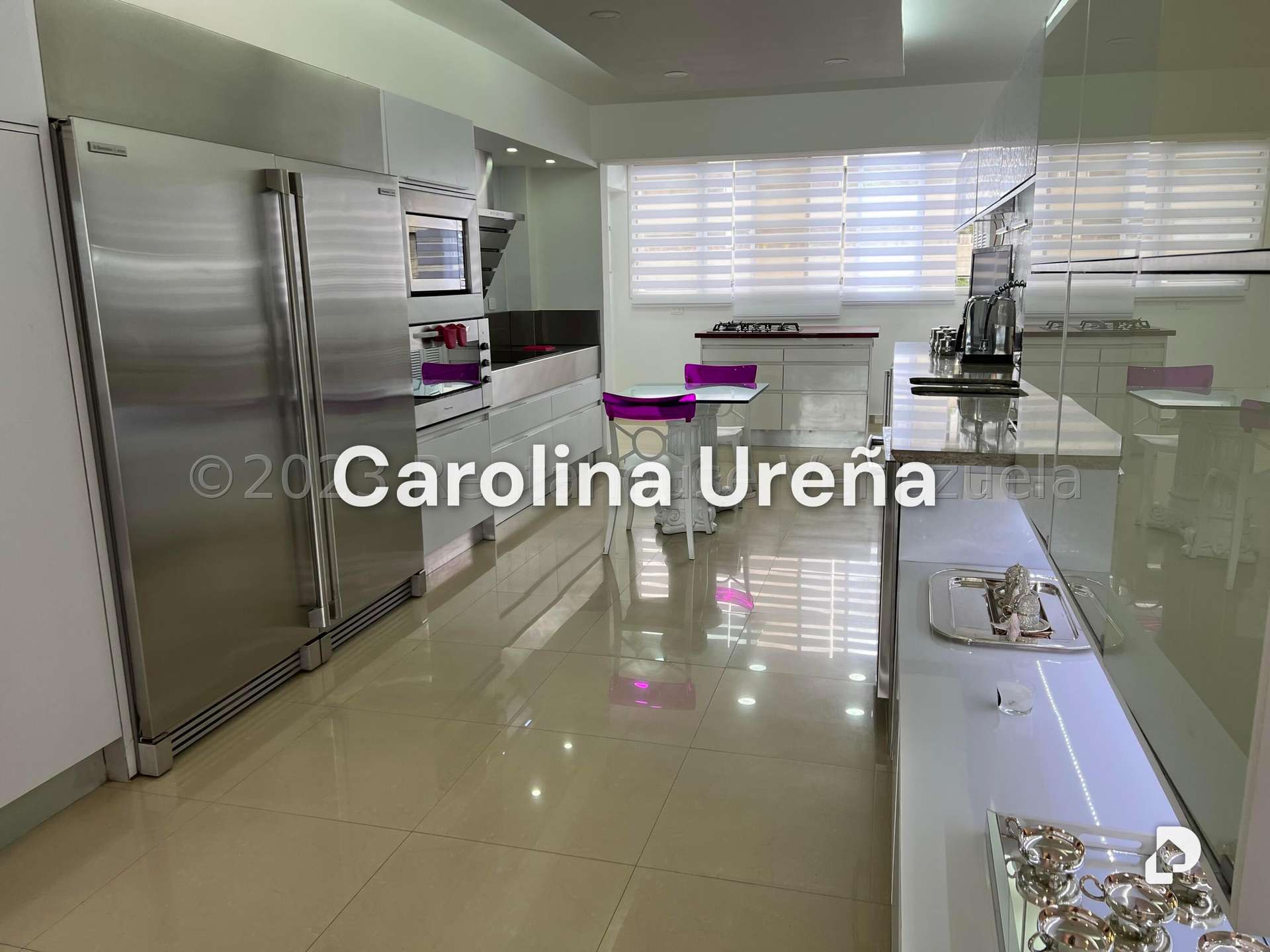 Apartamento en Las Mesetas de Santa Rosa de Lima, Caracas – 15