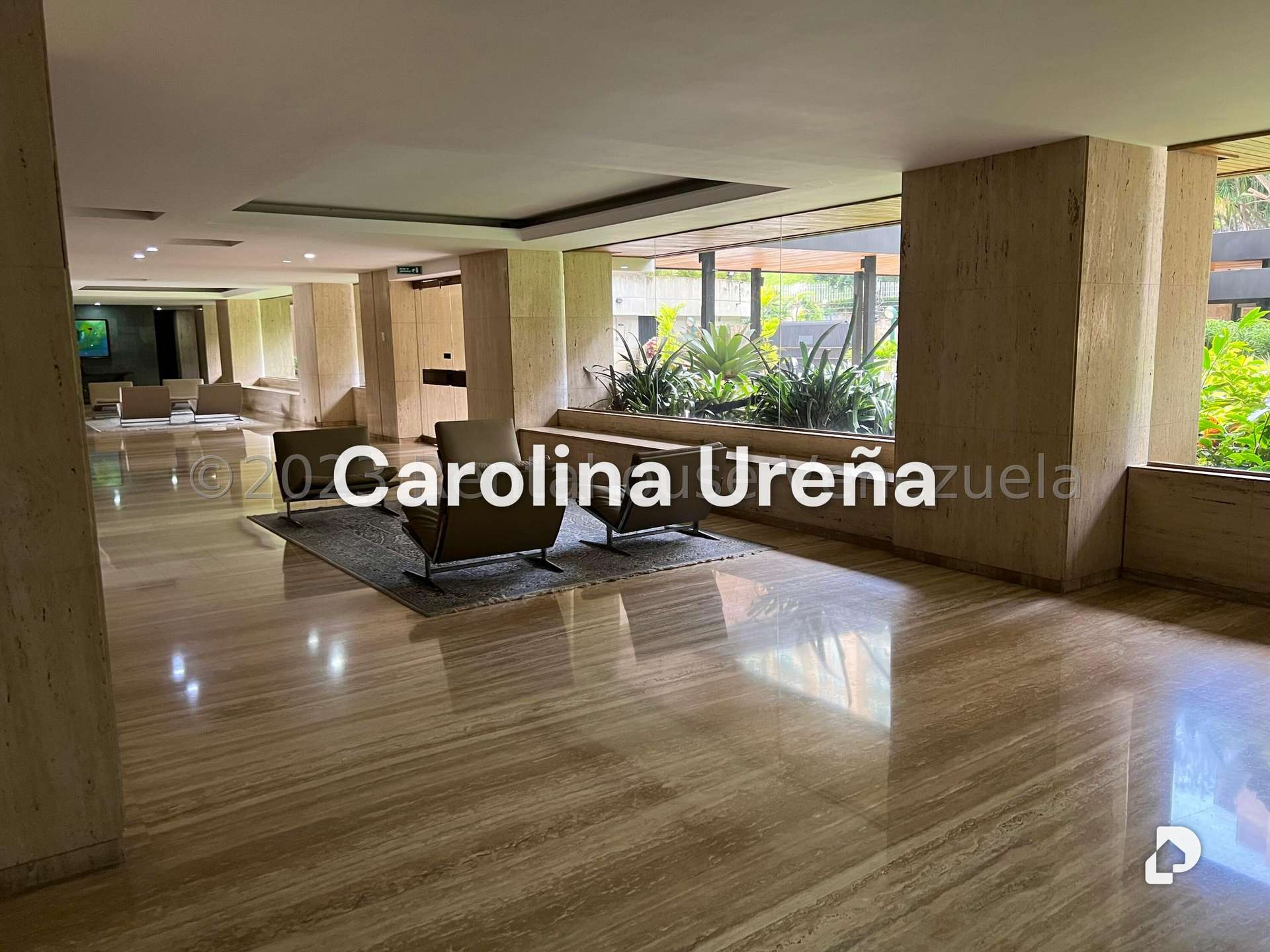 Apartamento en Las Mesetas de Santa Rosa de Lima, Caracas – 5