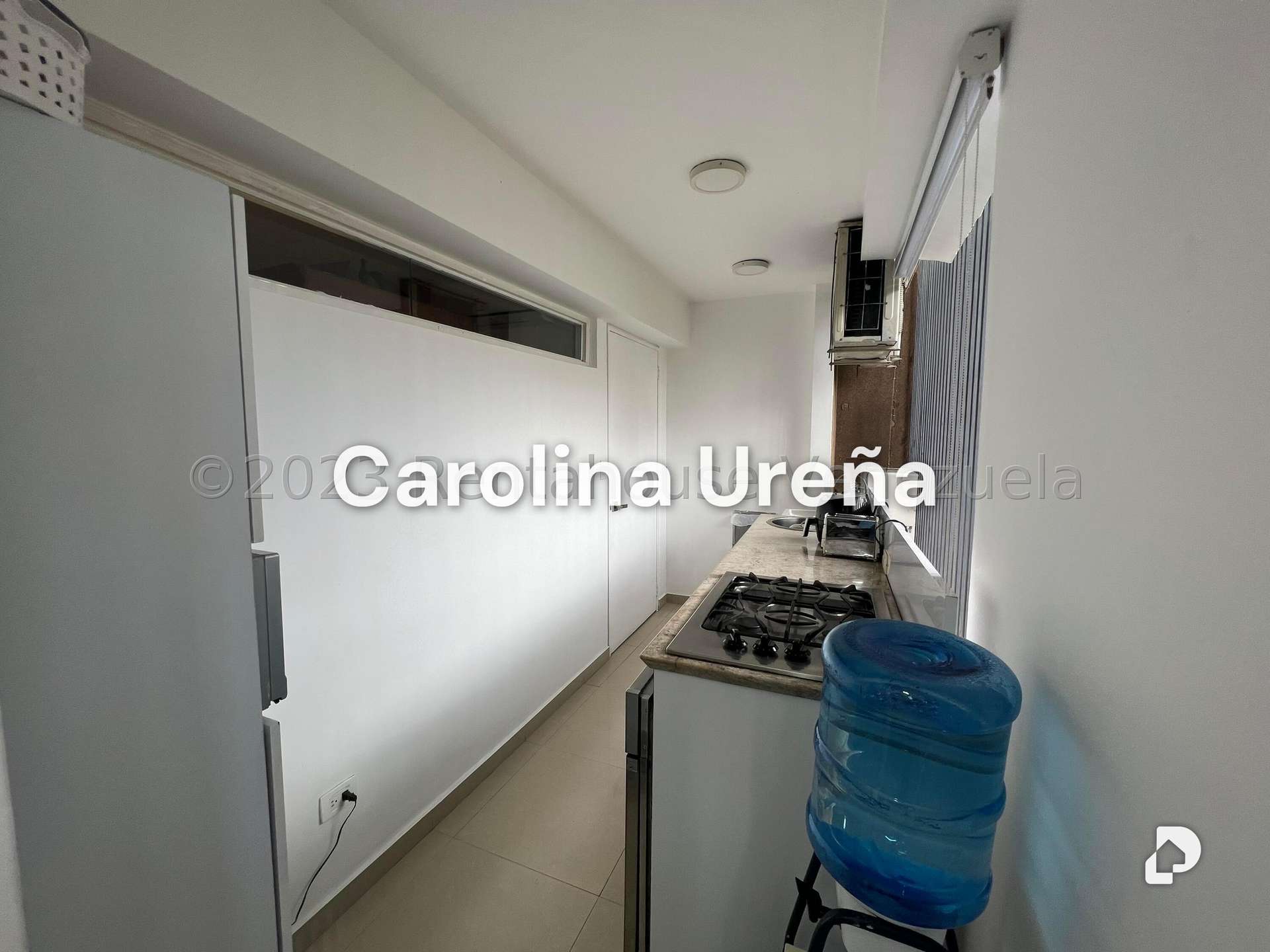 Apartamento en Las Mesetas de Santa Rosa de Lima, Caracas – 19