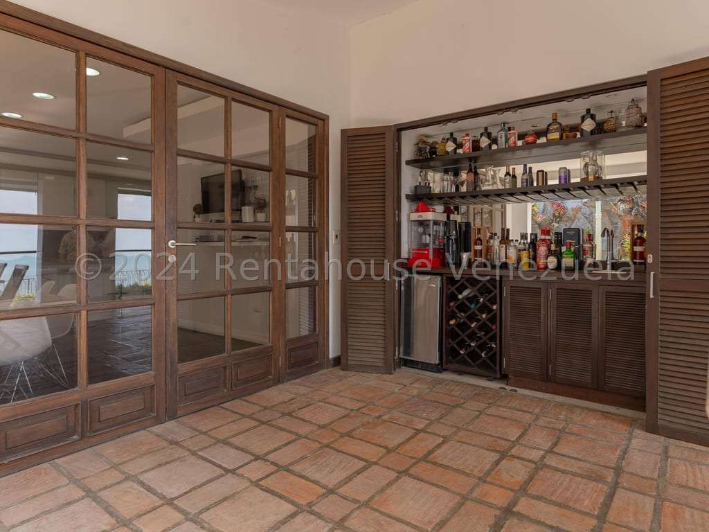 Casa en La Lagunita Country Club, Caracas