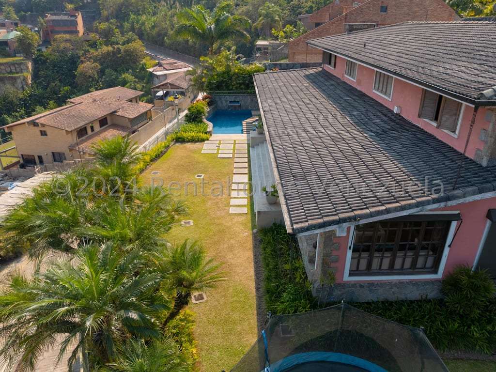 Casa en La Lagunita Country Club, Caracas