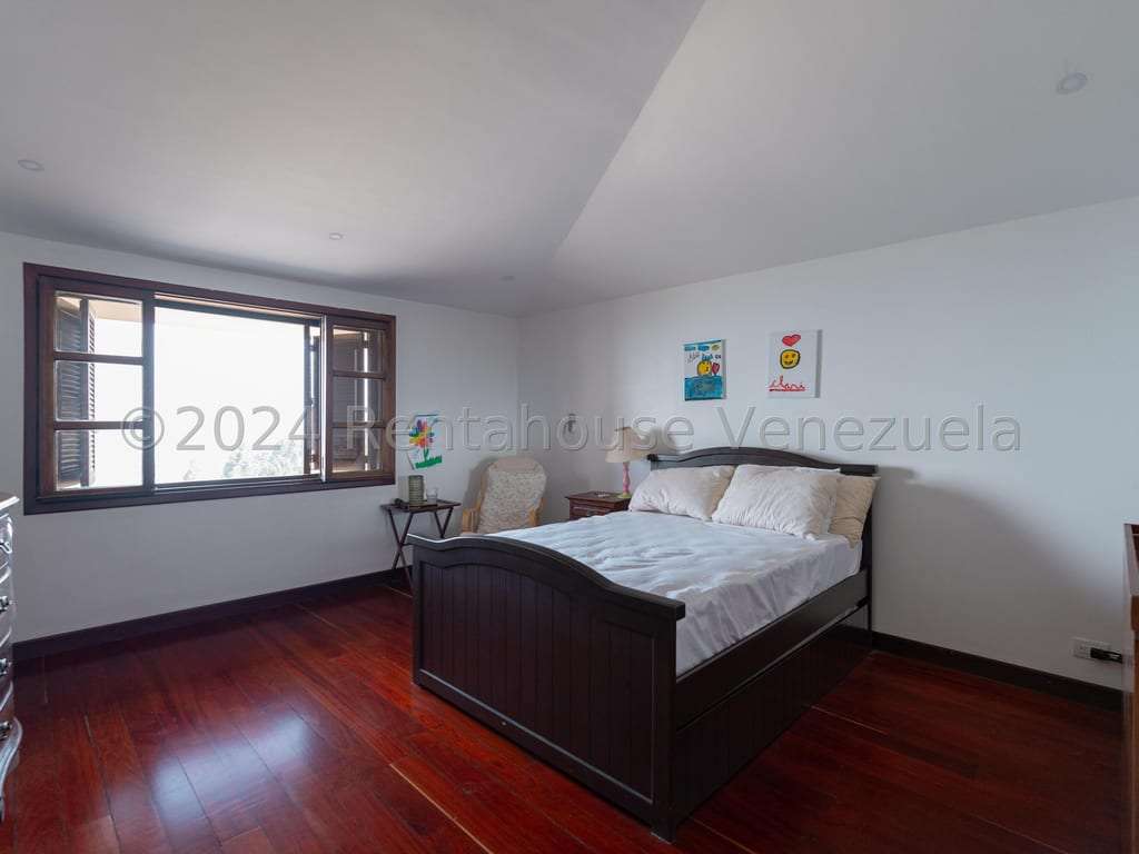 Casa en La Lagunita Country Club, Caracas