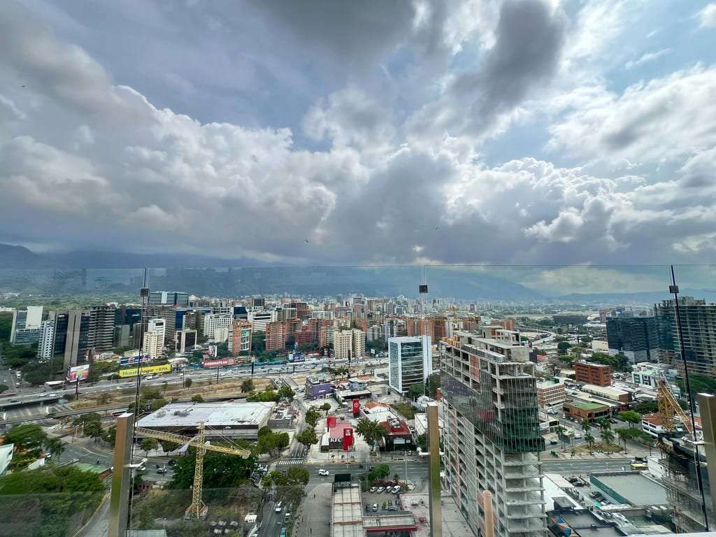 Apartamento en Las Mercedes, Caracas - 1