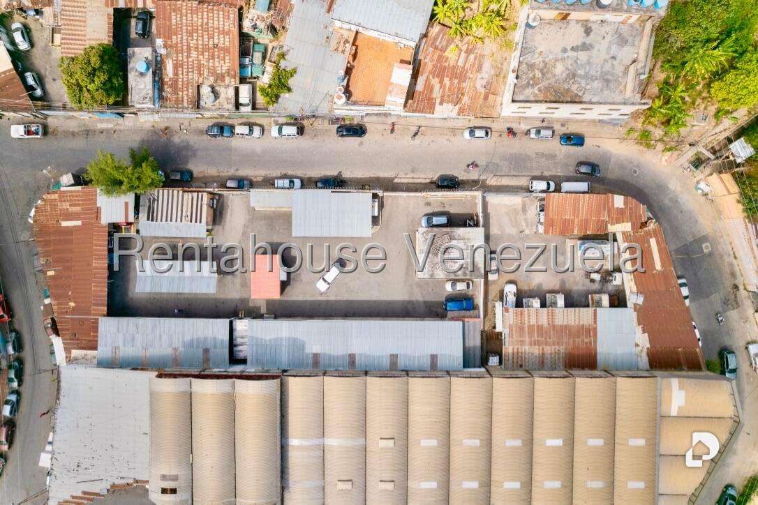 Local comercial en Guaicay, Caracas – 2