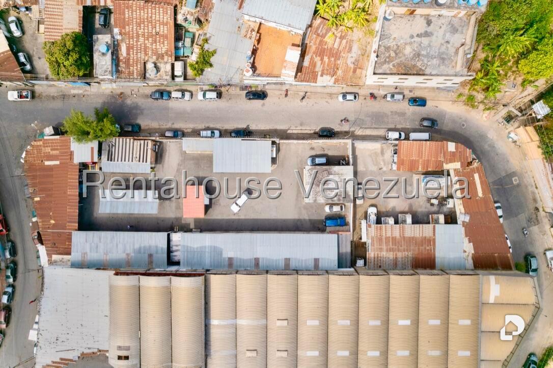 Local comercial en Guaicay, Caracas – 2
