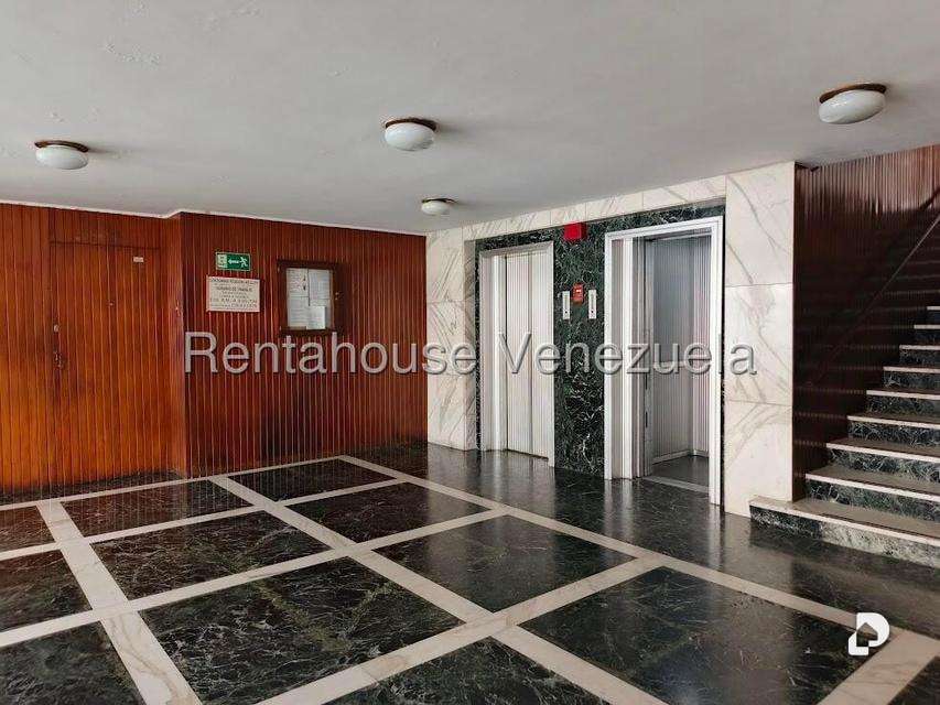 Apartamento en Los Palos Grandes, Caracas – 4