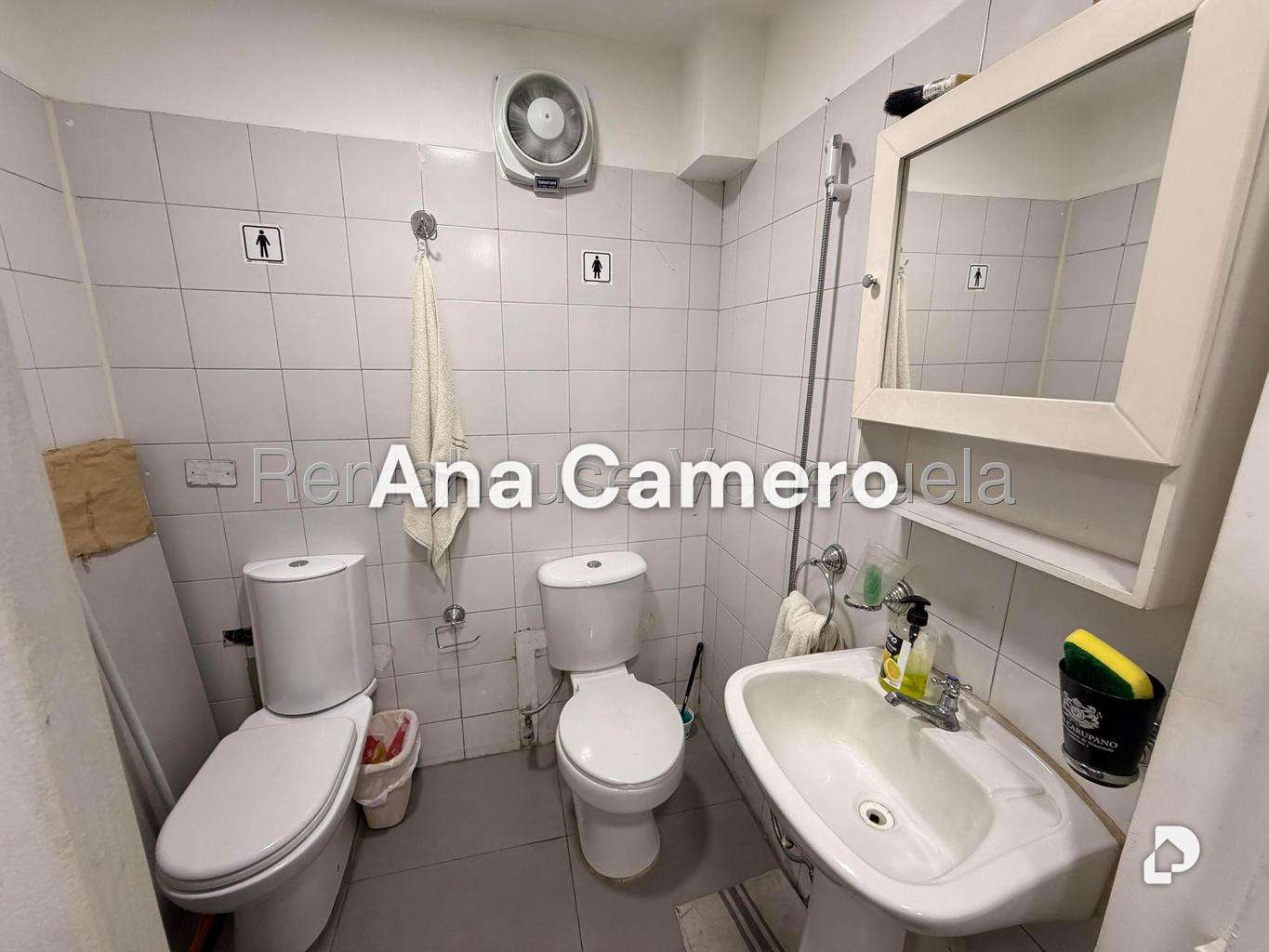 Local comercial en Las Mercedes, Caracas – 21