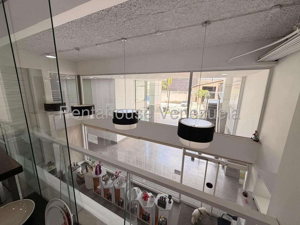 Local comercial en Las Mercedes, Caracas