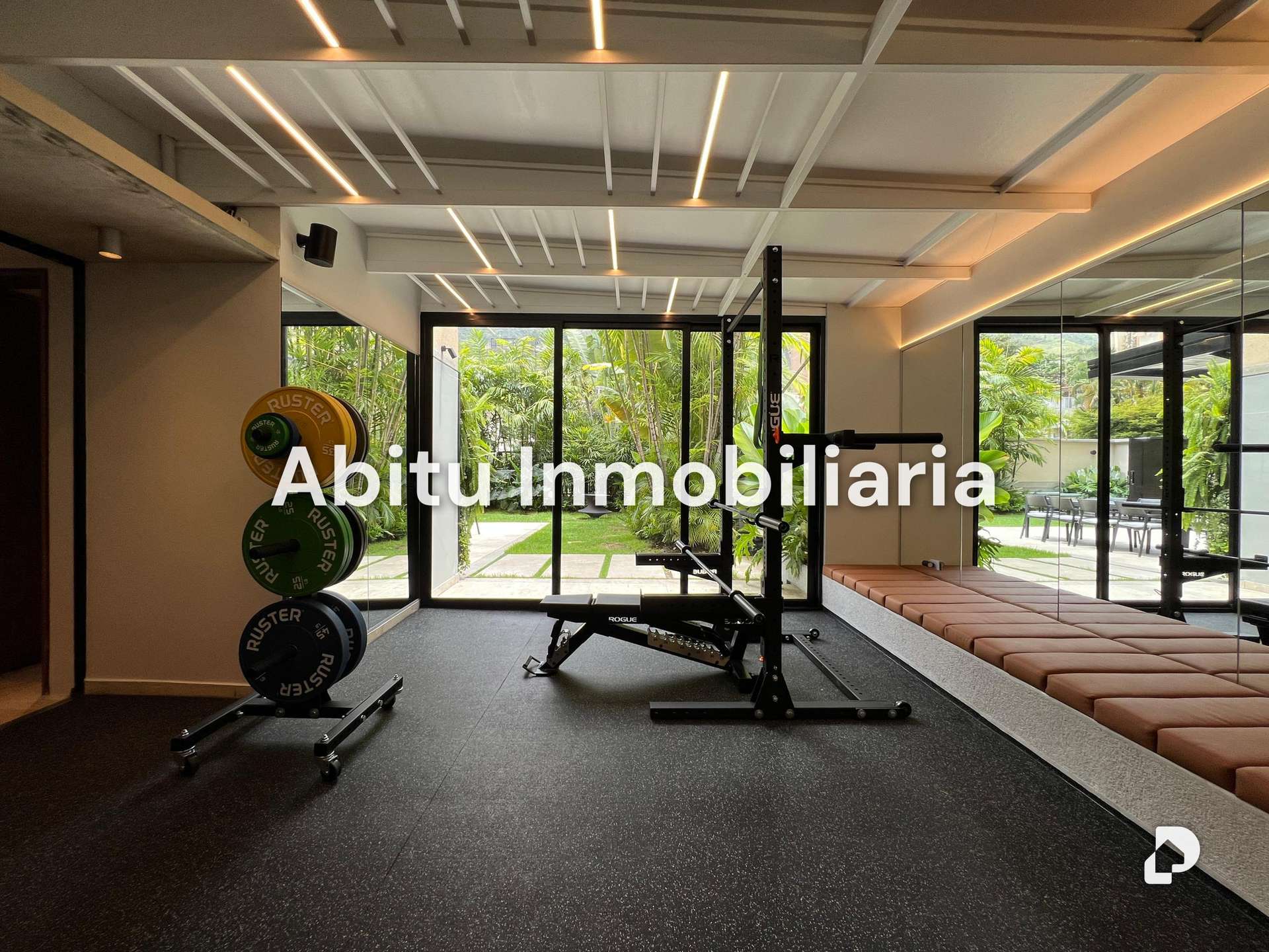 Apartment in Los Palos Grandes, Caracas – 11