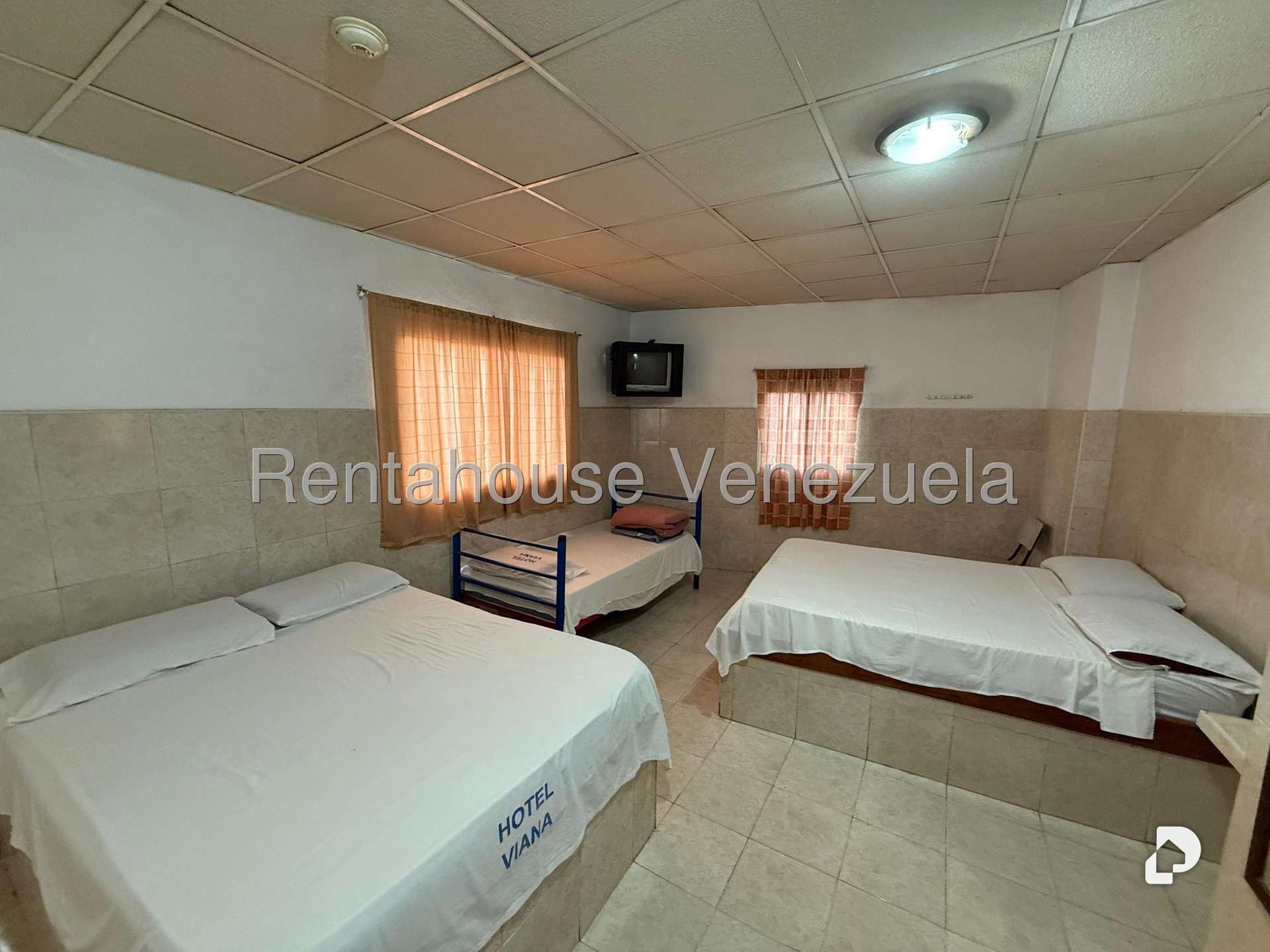 Local comercial en Los Dos Caminos, Caracas – 6