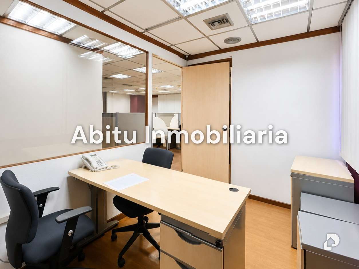 Oficina en Chacao, Caracas – 12